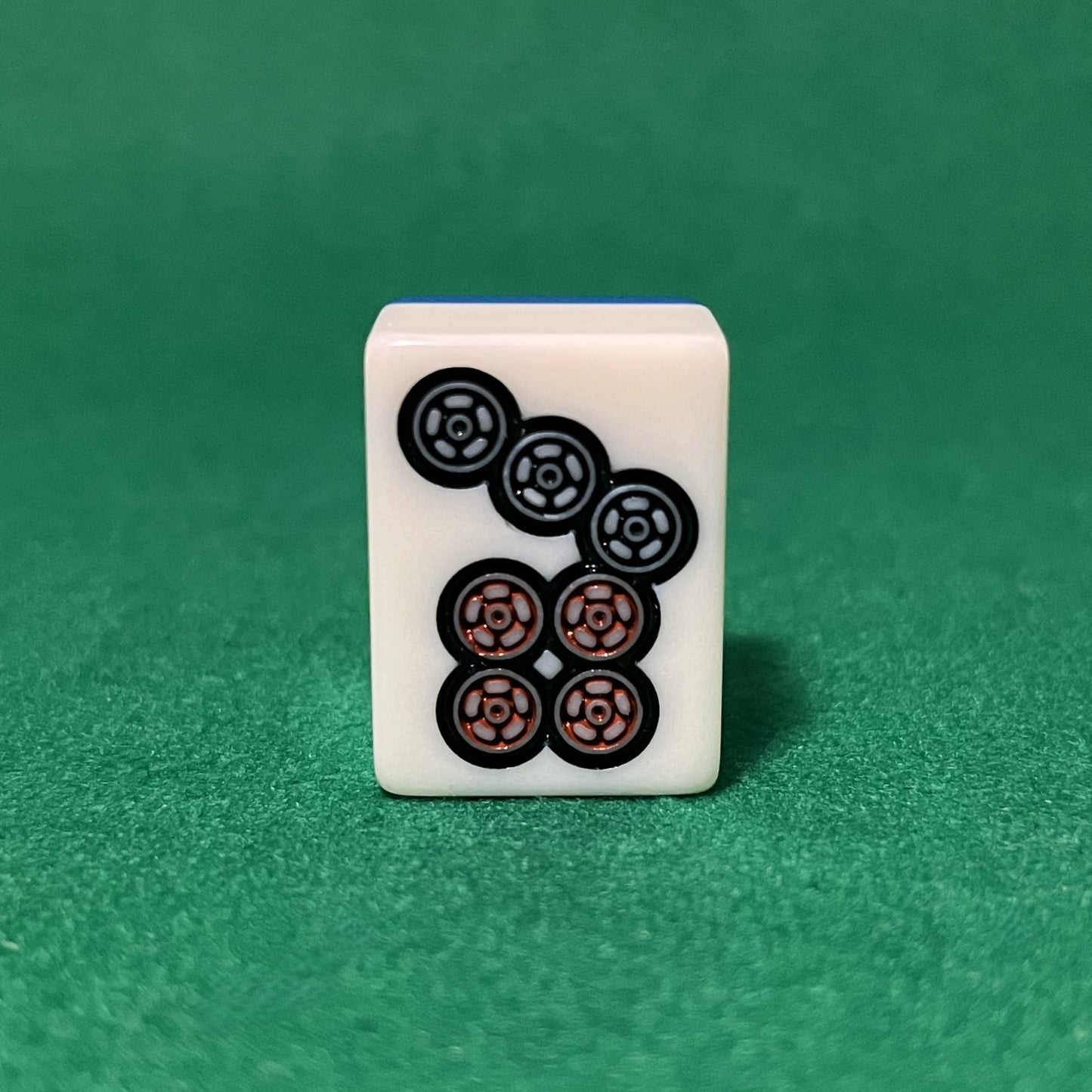 バラ売りの28mm麻雀牌 数牌 「七筒」(または「チーピン」)